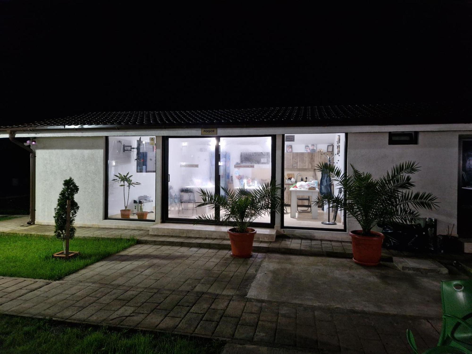 Complex Turistic N&S Hotel 2 Mai Exterior photo